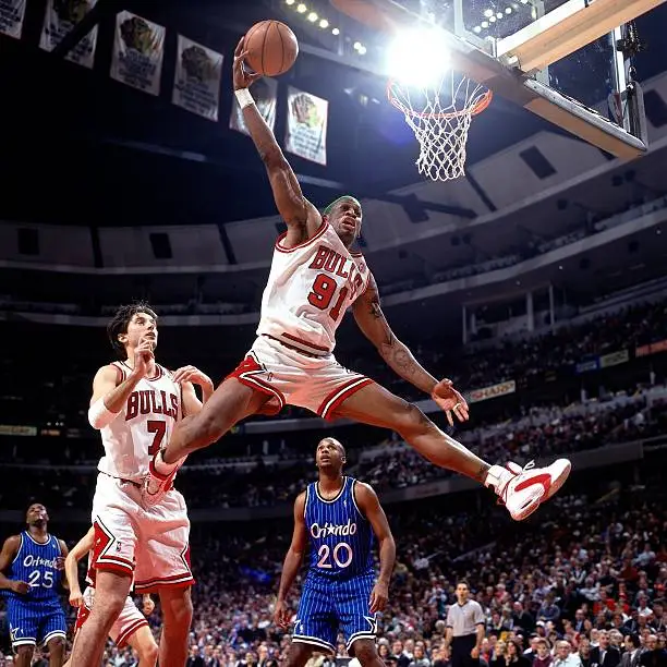 Dennis Rodman scoring in NBA