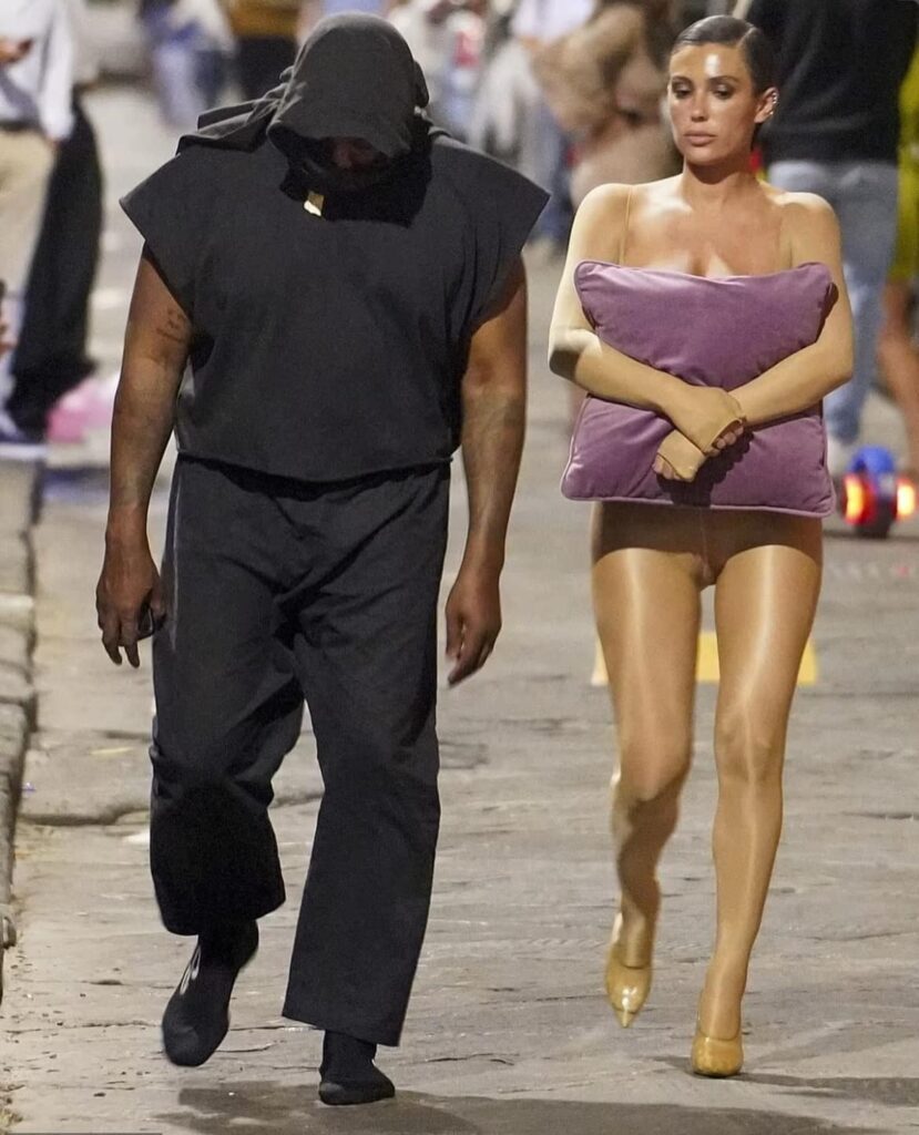 Kanye west with his wife Bianca Censori