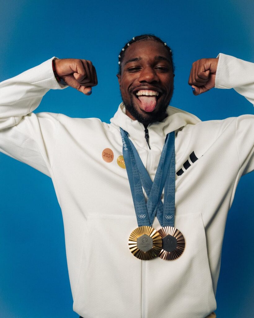 Noah Lyles with paris olympics 2024 medals